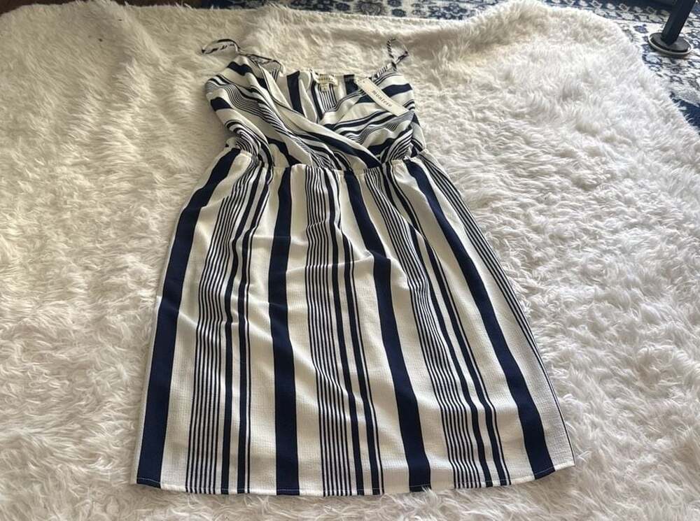 Monteau Los Angeles Navy Blue and White Striped Spaghetti Strap Dress Large